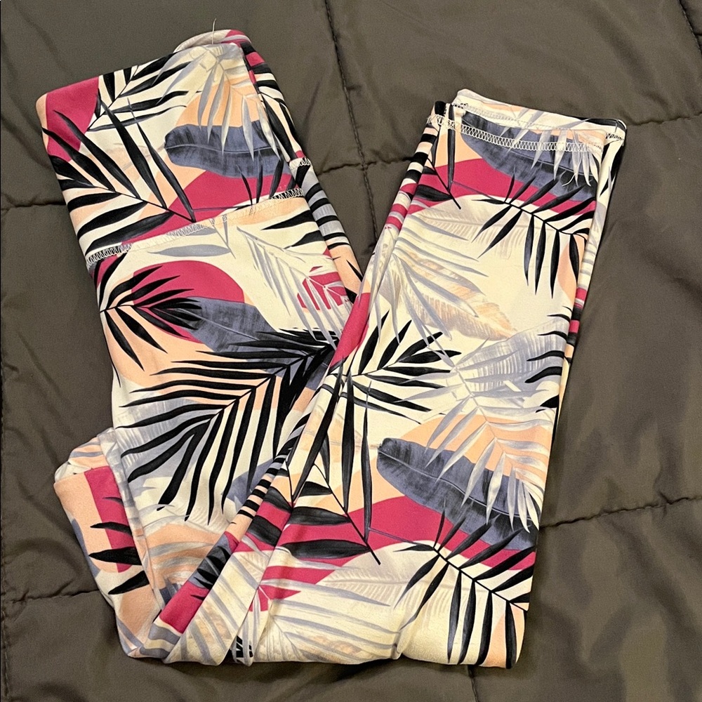 Balance Collection Women’s High Rise capri Legging